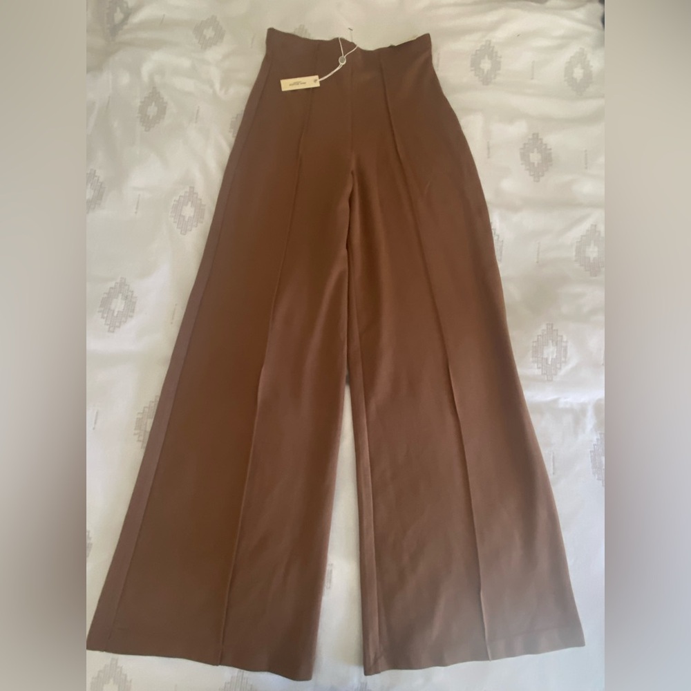 NEW Max Studio Tan Wide Leg Women's Pants nwt MSRP $128